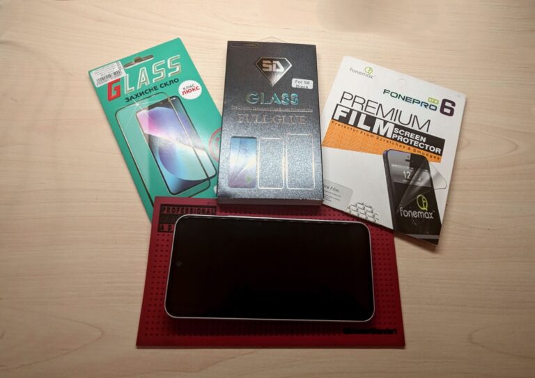 Protect your gadget with glass or film in M Service